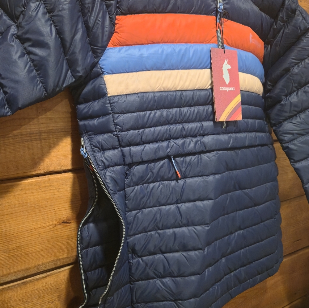 Medium Cotopaxi Womens Down Pullover NWT - image 3